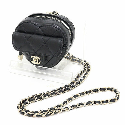 CHANEL coin purse Heart-Shaped Chain / Matelassée– 2022 
100% Authentic✨ Like New Pre owned Condition