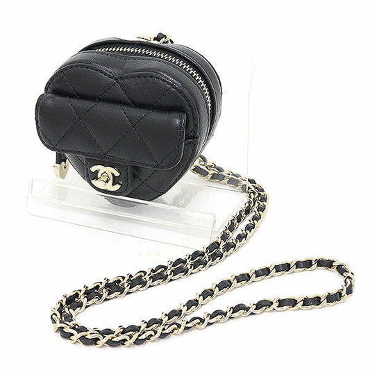 CHANEL coin purse Heart-Shaped Chain / Matelassée– 2022 
100% Authentic✨ Like New Pre owned Condition