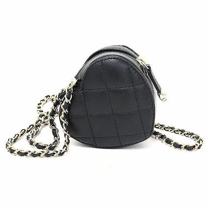CHANEL coin purse Heart-Shaped Chain / Matelassée– 2022 
100% Authentic✨ Like New Pre owned Condition