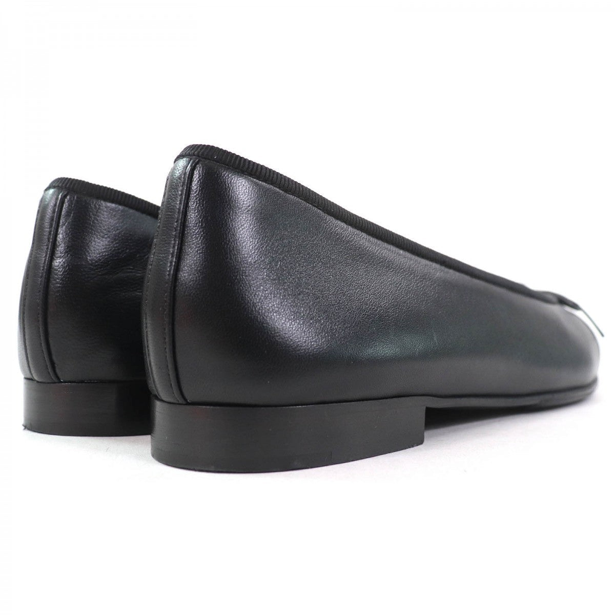 CHANEL Black Leather Ballerina with Patent Trim – Size 36.5 – Made in Italy – 100% Authentic ✨Excellent Pre-Owned Condition