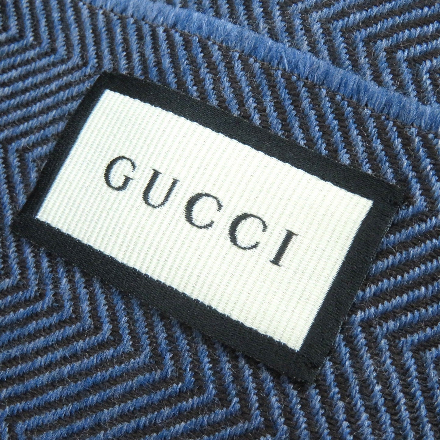 Gucci Scarf wool Navy mens 100% Authentic ✨Excellent Pre Owned Hardly Used