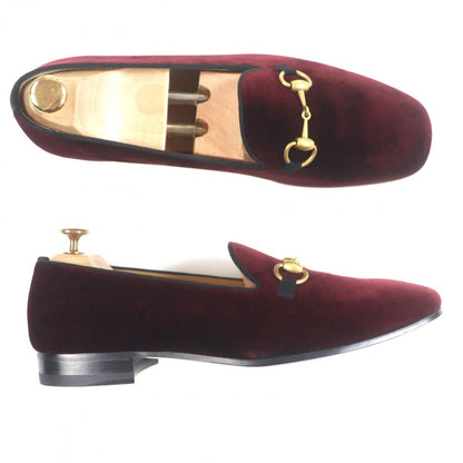 GUCCI size 8.5 Men’s Loafers Velour Bordeaux Made in Italy – 100% Authentic ✨ Unused / Store Display