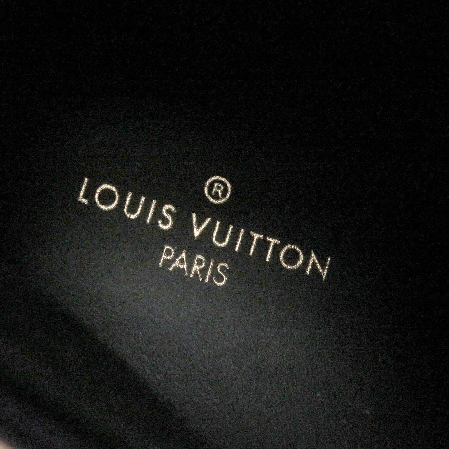 LOUIS VUITTON – High Cut Sneakers – Tattoo Line  – Navy – 2009 –100% Authentic ✨Hardly used, excellent Pre-Owned