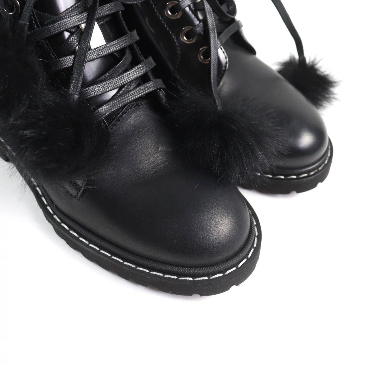 JIMMY CHOO – SNOW FLAT Short Boots  – Size 39.5 – 100% Authentic Pre-Owned ✨Unused Condition