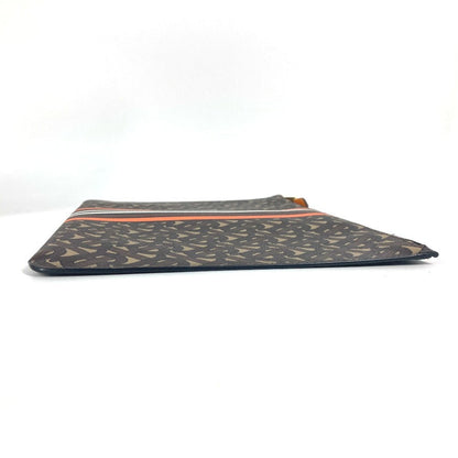 Burberry              Clutch TB Logo    100% Authentic ✨Excellent Pre-Owned Condition ~25% MSRP