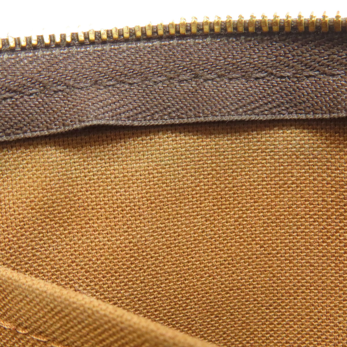 Louis Vuitton        Multi Pochette Accessoires 100% Authentic ✨Excellent Pre-Owned Condition with Minor Wear ~25% MSRP