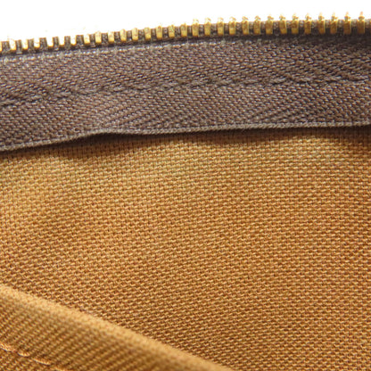 Louis Vuitton        Multi Pochette Accessoires 100% Authentic ✨Excellent Pre-Owned Condition with Minor Wear ~25% MSRP