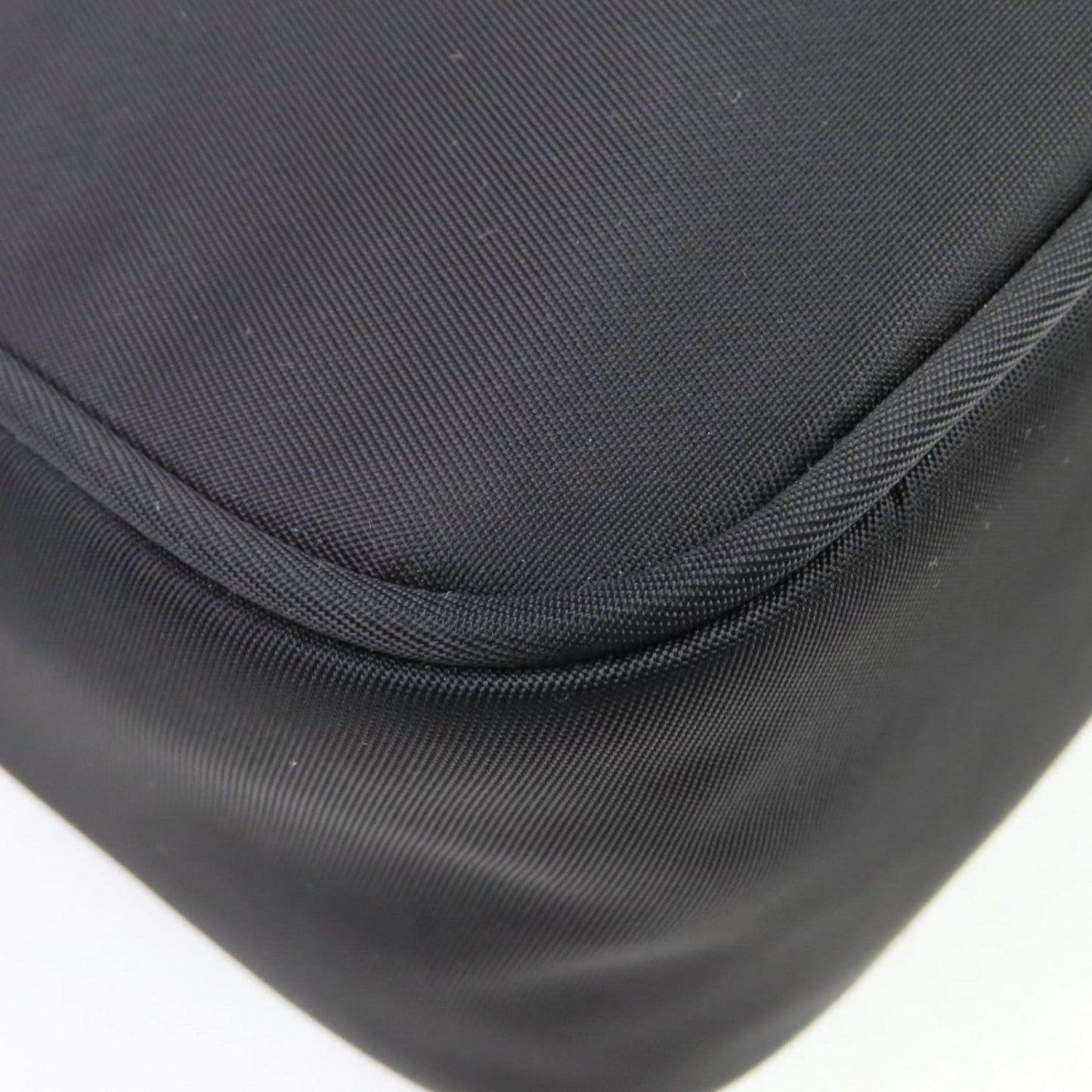 PRADA – Re-Edition 2000 Tessuto Nylon Shoulder Bag – Black