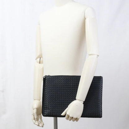 BOTTEGA VENETA – INTRECCIATO Clutch Bag – Black Leather – Tomas Maier – Circa 2016 – 100% Authentic Pre - Owned - LLUXE.CA