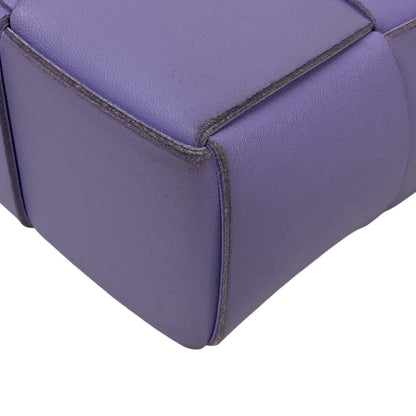 BOTTEGA VENETA – Maxi Intrecciato Cassette 2WAY Bag – Model No. Z0008901 – Designed by Daniel Lee – 2020s – 100% Authentic Pre - Owned - LLUXE.CA