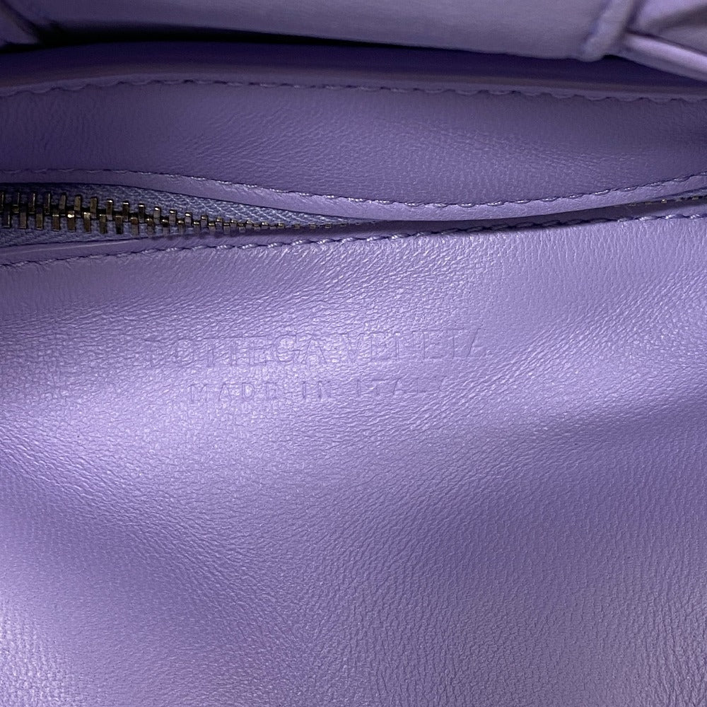 BOTTEGA VENETA – Maxi Intrecciato Cassette 2WAY Bag – Model No. Z0008901 – Designed by Daniel Lee – 2020s – 100% Authentic Pre - Owned - LLUXE.CA