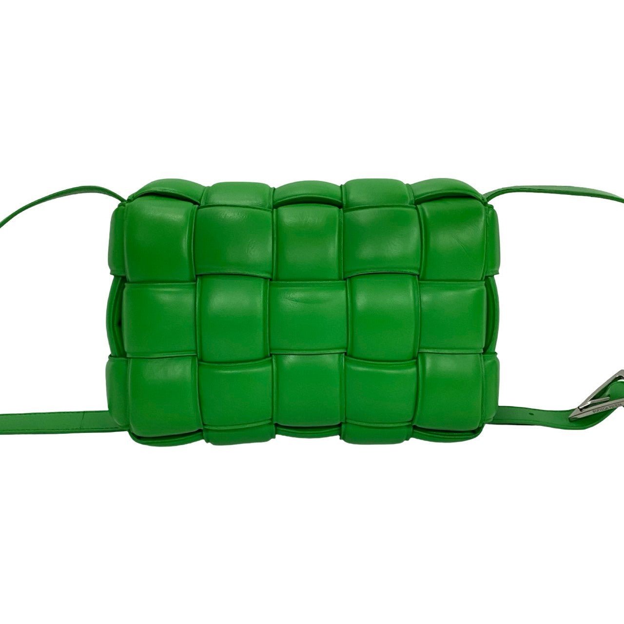 Bottega Veneta Padded Cassette Bag in Green Leather, 2021, Designed by Daniel Lee, Made in Italy – 100% Authentic Pre - Owned Item No. 6sbe - wz397620 - LLUXE.CA