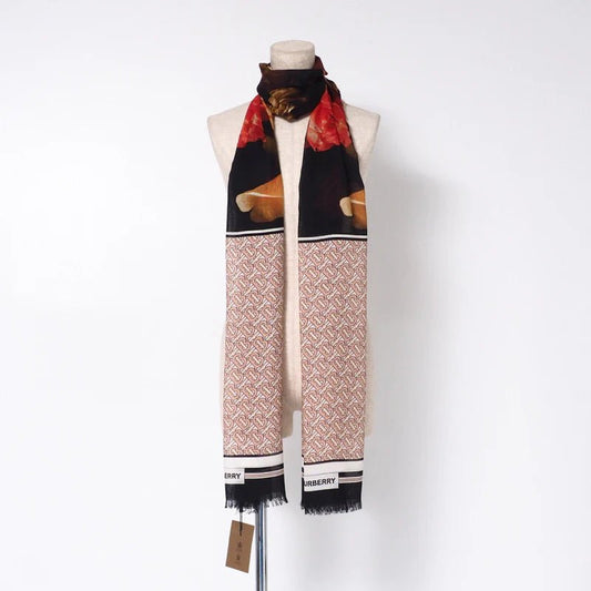 BURBERRY – Wool & Silk Shawl – Model No. 8027472 – Riccardo Tisci – c. 2021 – 100% Authentic Pre - Owned - LLUXE.CA