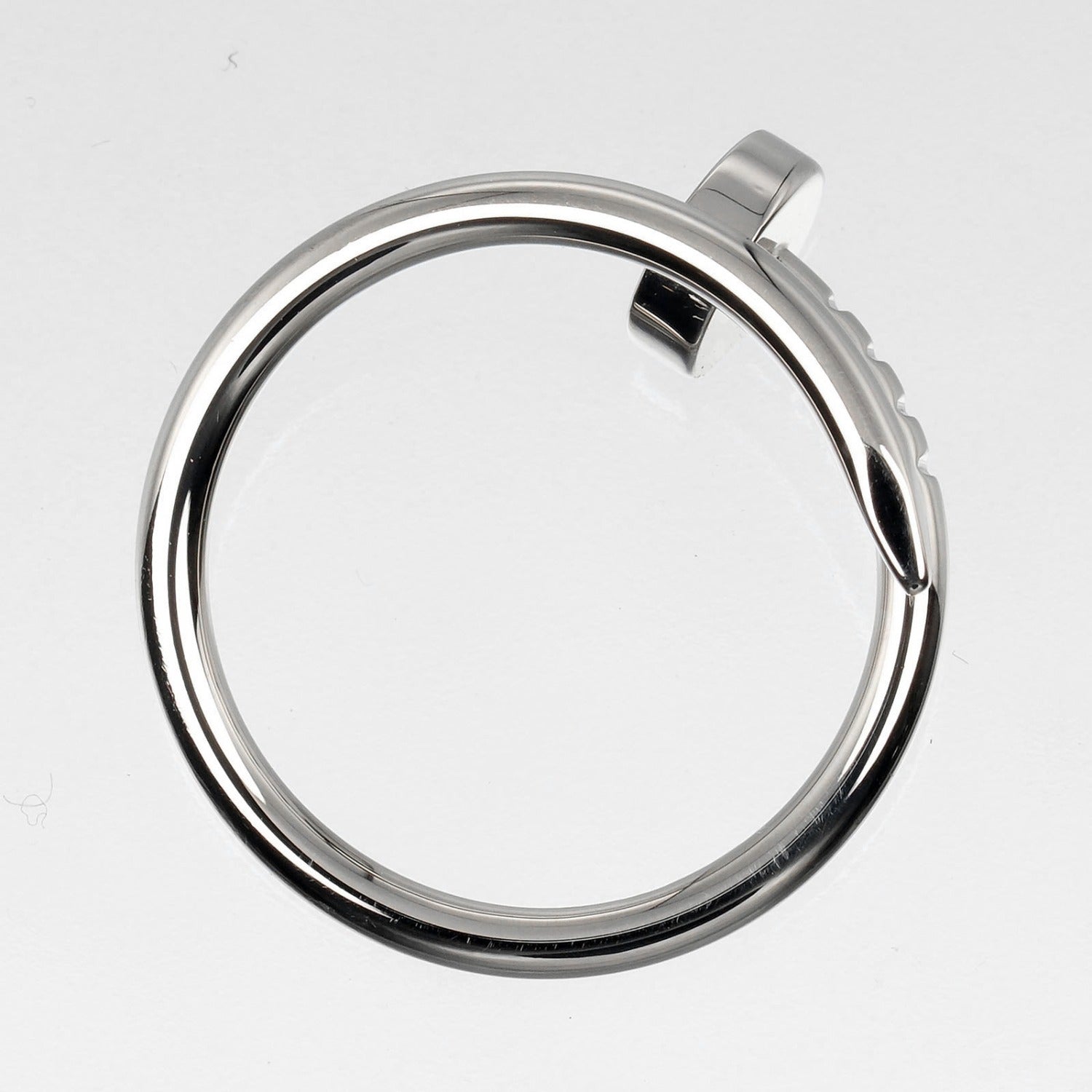 CARTIER – Juste un Clou Ring – Model No. KIG822 – Aldo Cipullo – Size 46 – 100% Authentic Pre - Owned - LLUXE.CA