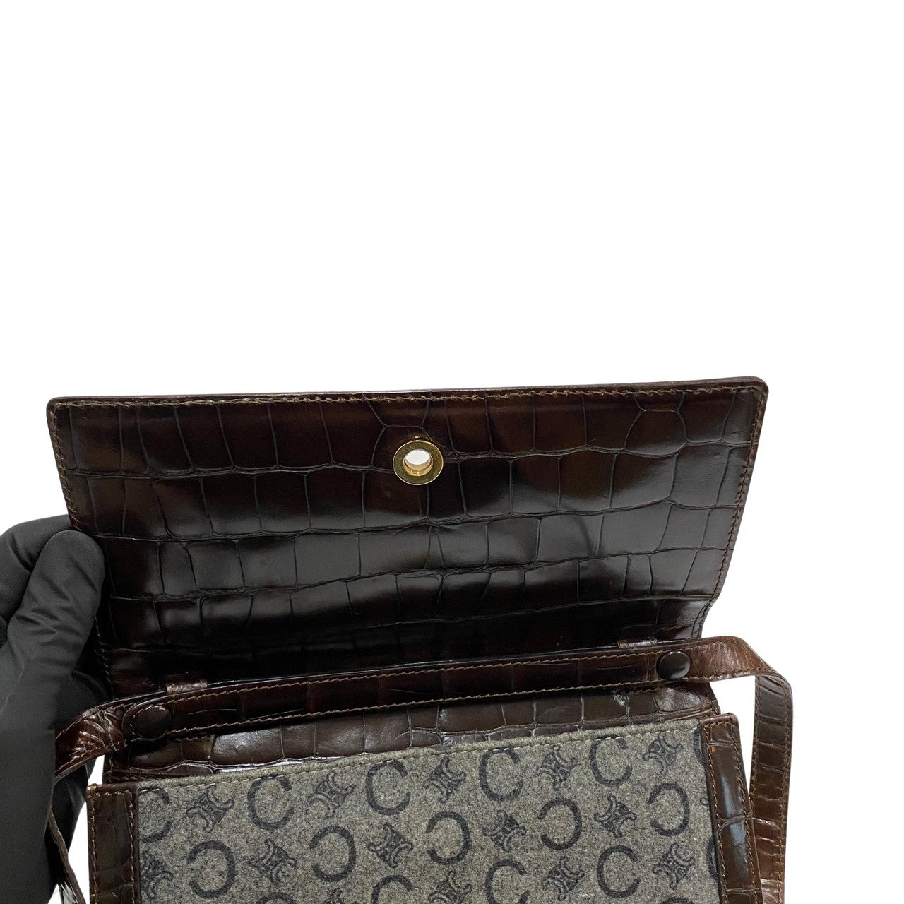 CELINE Macadam Triomphe Logo Crossbody Bag in Coated Canvas & Leather (Vintage, Circa 1990s, Designer: Michael Kors – Macadam Collection) – Pre - Owned, 100% Authentic Item No. 733d732 - 19079 - LLUXE.CA