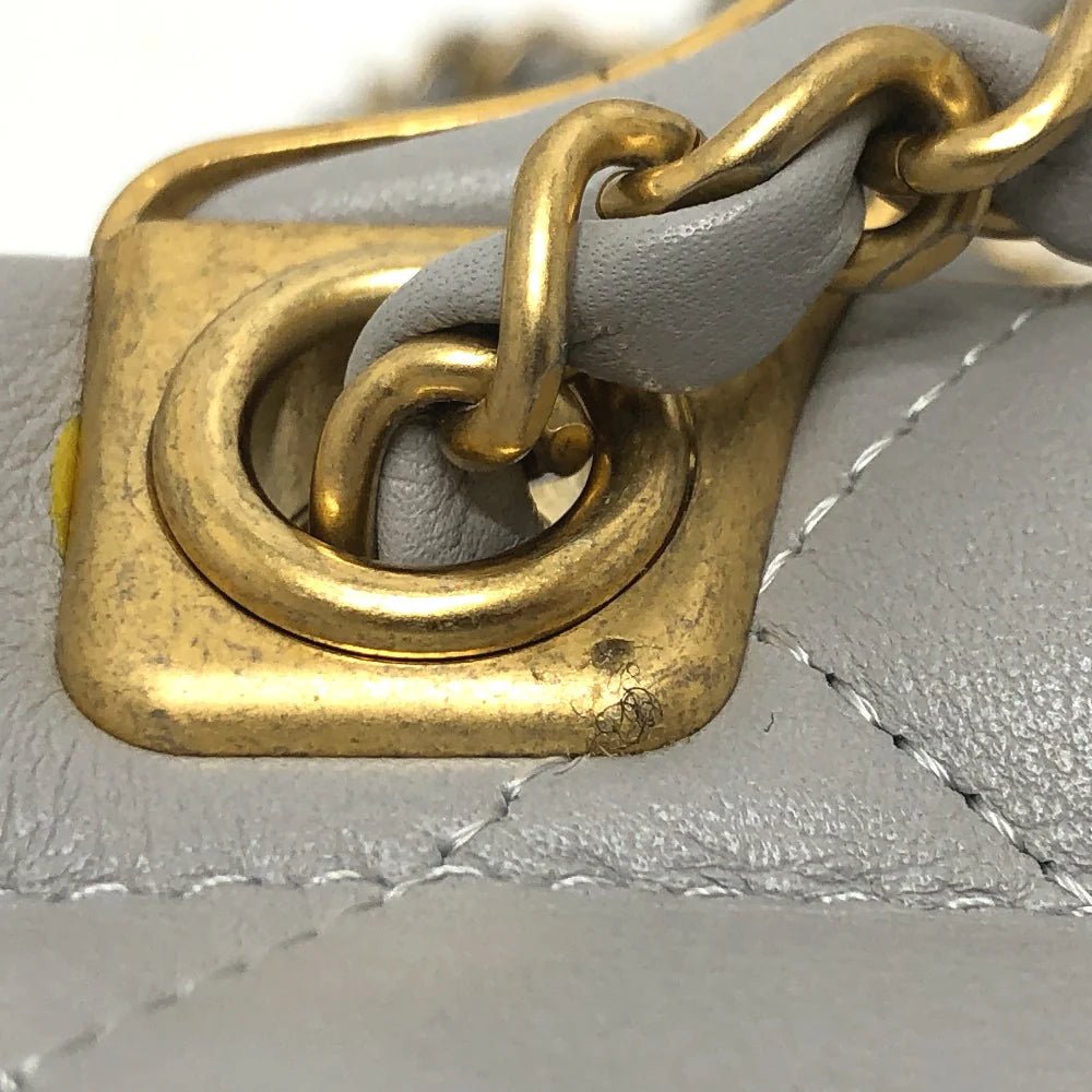 CHANEL – Shoulder Bag – Matrasse – Karl Lagerfeld – 2018 – 100% Authentic Pre - Owned Item No.: 3823 - 23389 - 1 - LLUXE.CA