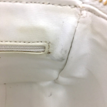 Chanel Vintage Matelassé CC COCO Mark Shoulder Bag in White Lambskin with Gold - Tone Hardware – Circa 1980s, Made in Italy – Pre - Owned, 100% Authentic (Genuine) Item No.: 3823 - 20964 - 13 - LLUXE.CA