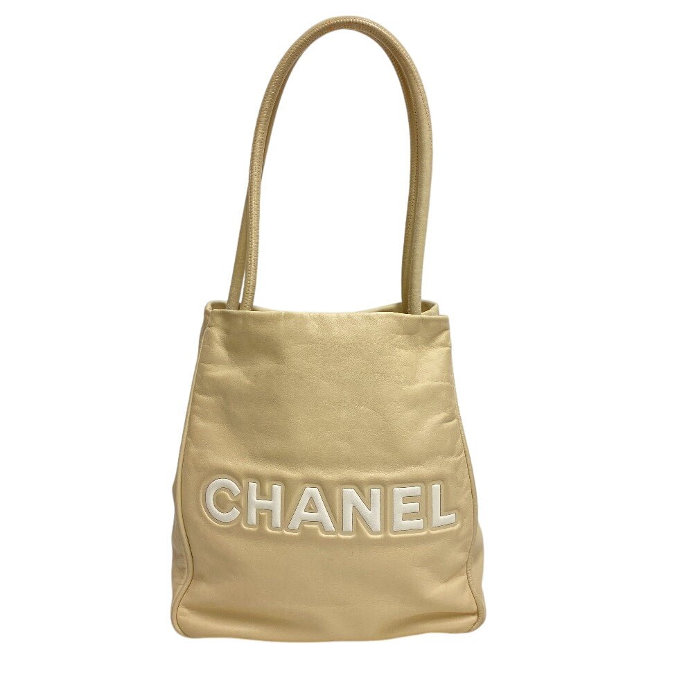 Chanel Z0012919 Vintage Camellia (Year: 2000) – Rare & Collectible – Pre - Owned, 100% Authentic (Genuine) - LLUXE.CA