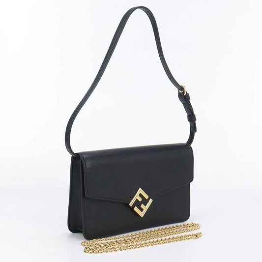 FENDI – Chain Wallet – Model No. FE88615 – FF Diamond – Silvia Venturini Fendi – 2020 – 100% Authentic Pre - Owned Item No:usdfe88615011 　　 　　 - LLUXE.CA