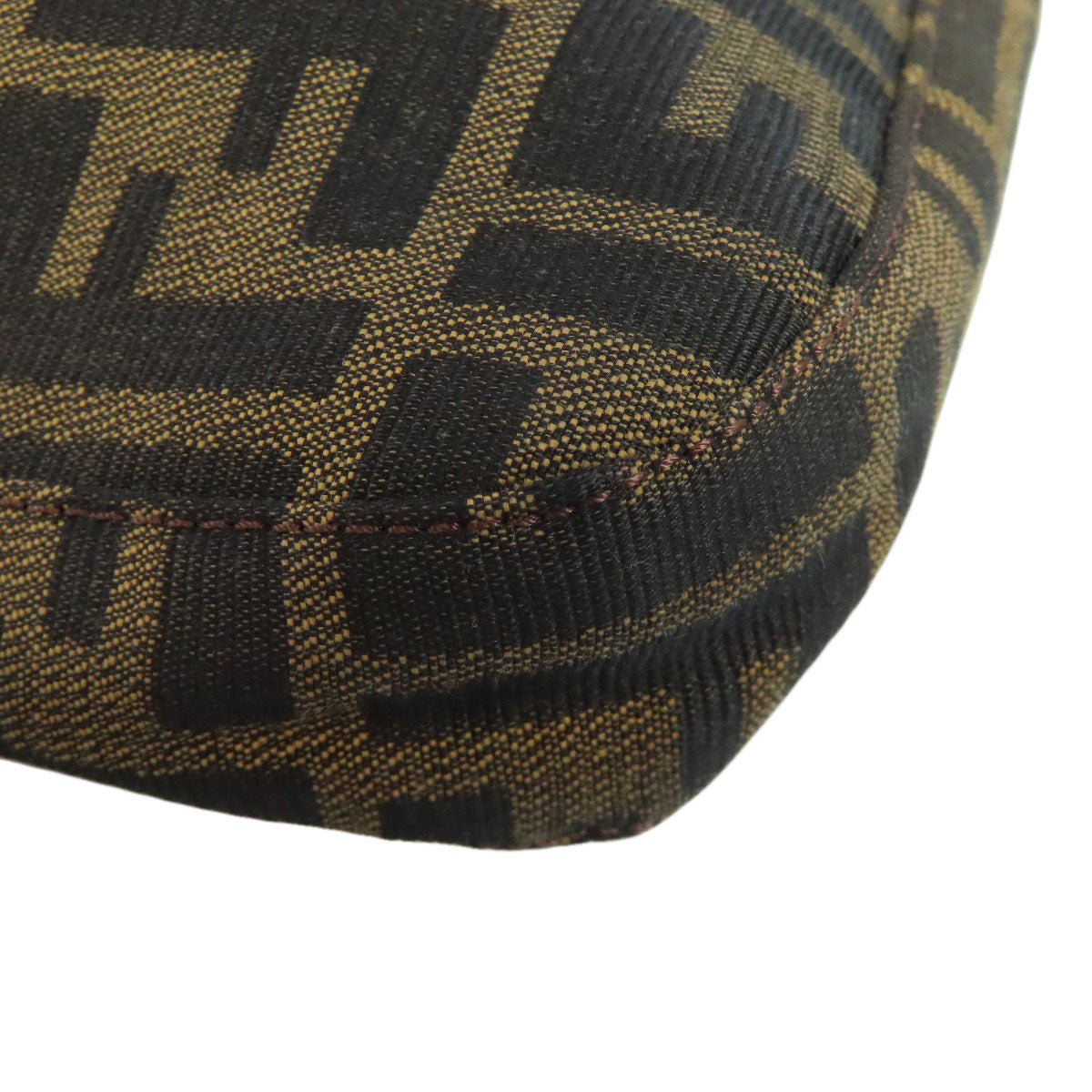 FENDI – Shoulder Bag – Zucca Pattern – Silvia Venturini Fendi – Early 2000s – 100% Authentic Pre - Owned Item No.75415002 - LLUXE.CA