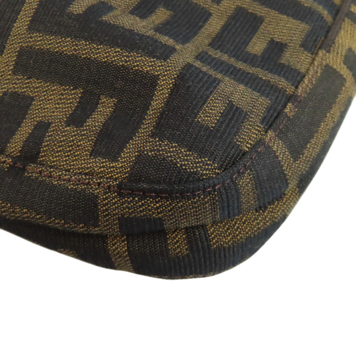 FENDI – Shoulder Bag – Zucca Pattern – Silvia Venturini Fendi – Early 2000s – 100% Authentic Pre - Owned Item No.75415002 - LLUXE.CA
