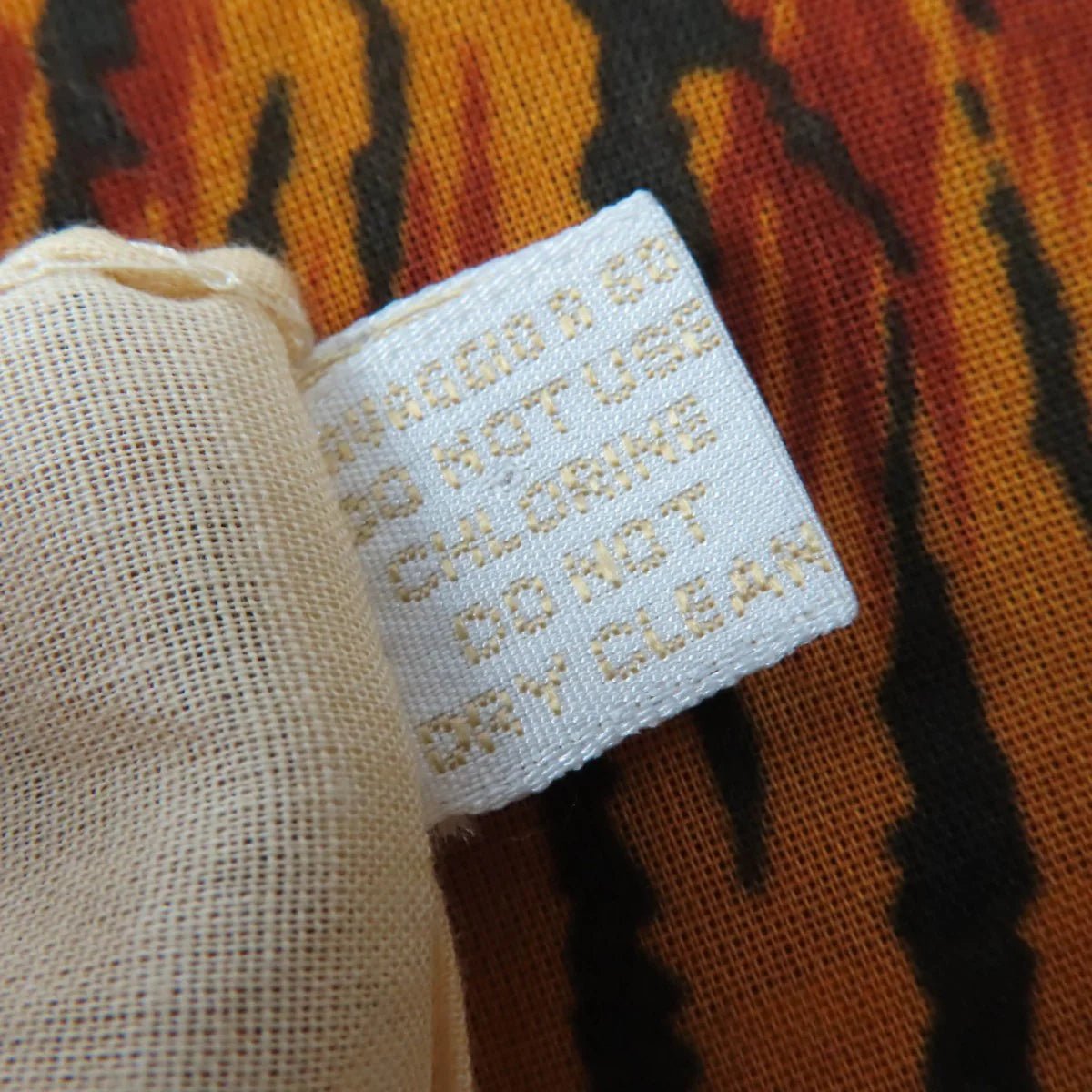 GUCCI – 100% Cotton Stall – Modern Creative Director Era (2006–2025) – Made in Italy – 100% Authentic Pre - Owned - LLUXE.CA