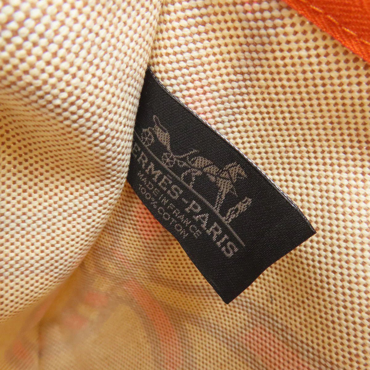 HERMÈS – Accessory Pouch – Model No. 75714355 – Maison Hermès – Year Unknown – 100% Authentic Pre - Owned - LLUXE.CA