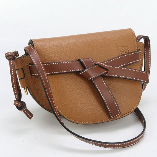 LOEWE – Gatedual Mini Diagonal Shoulder Bag – Model No. 321.12.U62 – Jonathan Anderson – 2022 – 100% Authentic Pre - Owned Item No:usdlo95353011 　 - LLUXE.CA