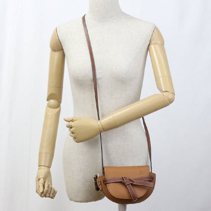 LOEWE – Gatedual Mini Diagonal Shoulder Bag – Model No. 321.12.U62 – Jonathan Anderson – 2022 – 100% Authentic Pre - Owned Item No:usdlo95353011 　 - LLUXE.CA