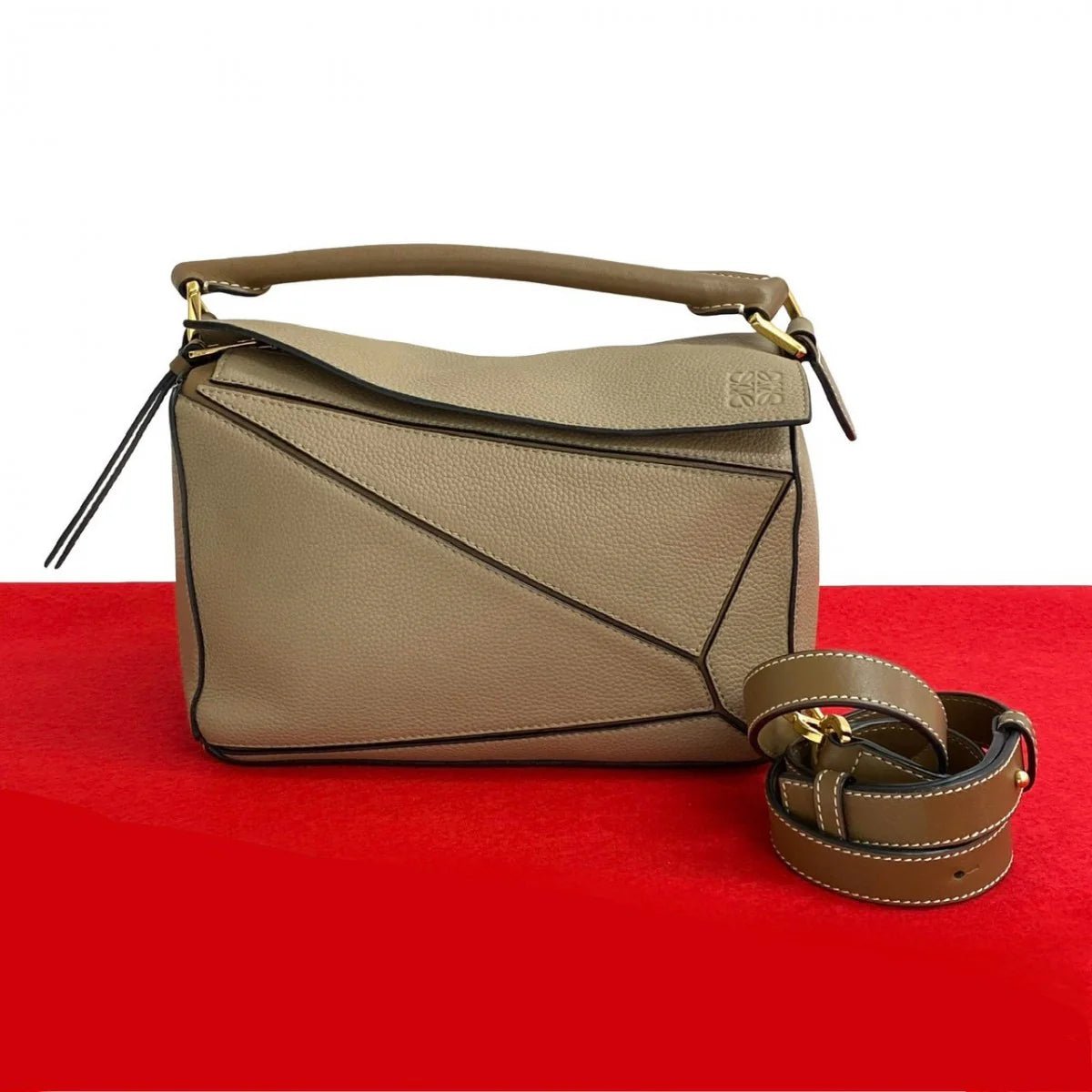 LOEWE – Shoulder Bag – Puzzle Small – Jonathan Anderson – 2023 – 100% Authentic Pre - Owned - LLUXE.CA