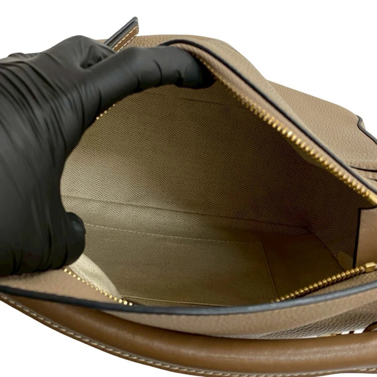 LOEWE – Shoulder Bag – Puzzle Small – Jonathan Anderson – 2023 – 100% Authentic Pre - Owned - LLUXE.CA