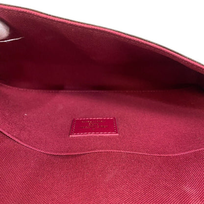 LOUIS VUITTON – Pochette – Model No. M81896 – Pochette Felice – 2016 – 100% Authentic Pre - Owned Item No.: Z0012912 - LLUXE.CA
