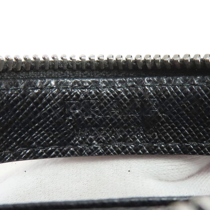 PRADA – Accessory Pouch / Mini Clutch – Model No. LogoMetal – Miuccia Prada – Early 2000s – 100% Authentic Pre - Owned Item No. 75707204 - LLUXE.CA