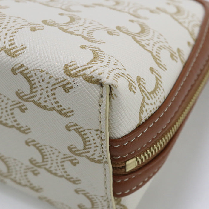 CELINE Triomphe Clutch with chain Pre owned Authentic